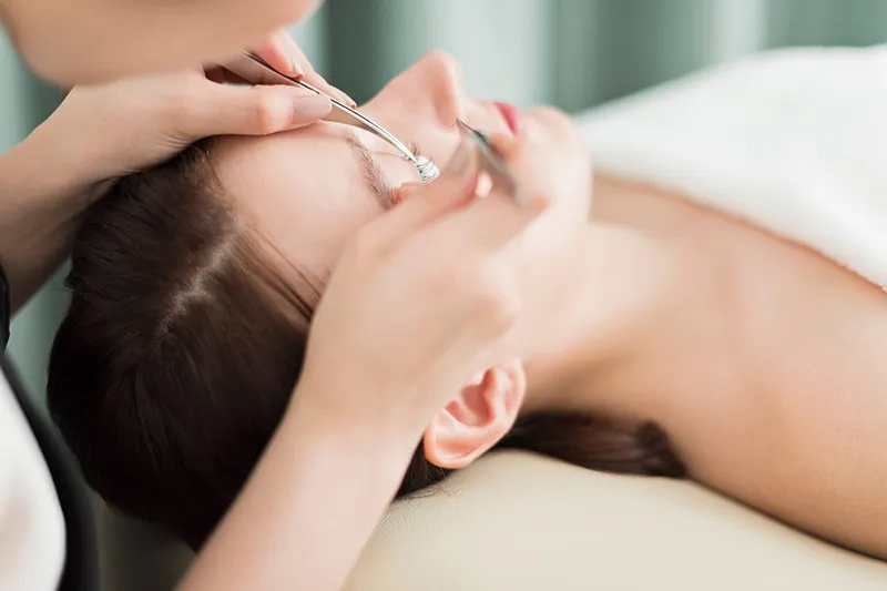 美容関連の様々な資格を持つスタッフ